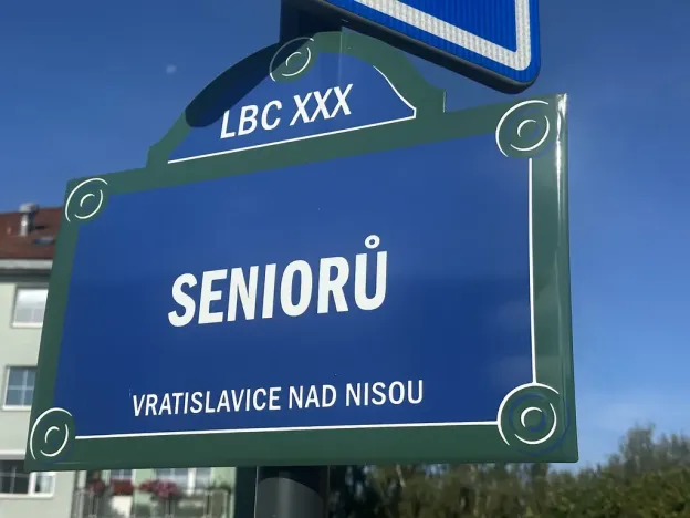 Pronájem bytu 2+1, Liberec - Liberec XXX-Vratislavice nad Nisou, Seniorů, 64 m2