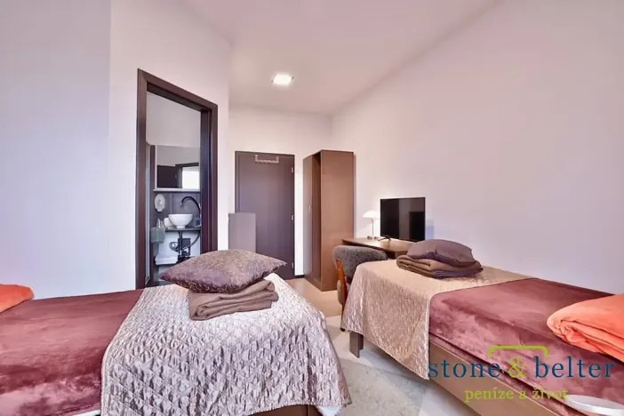 Prodej ubytování, Kolín, Slovenská, 394 m2