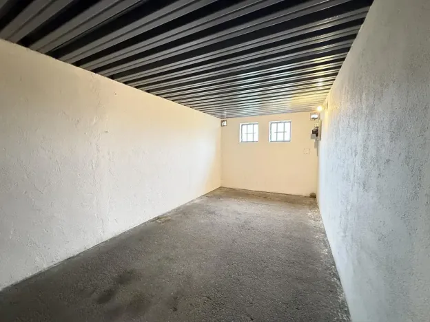 Pronájem garáže, Plzeň, Pecháčkova, 22 m2