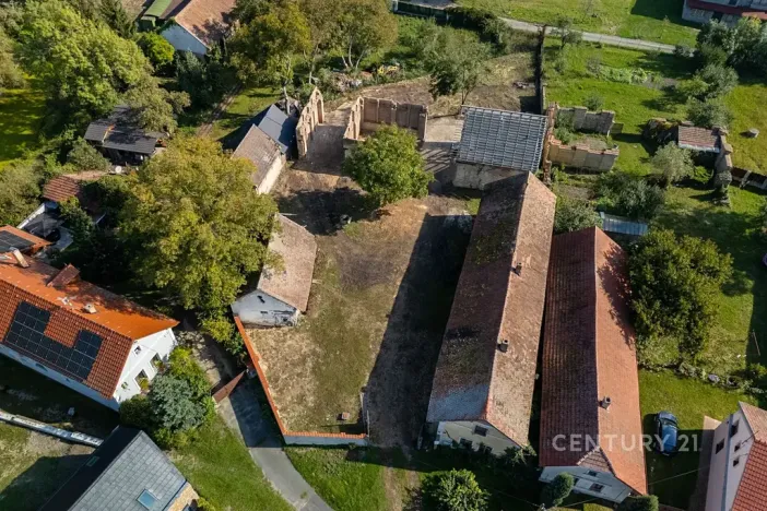 Prodej pozemku pro bydlení, Sány, 1838 m2