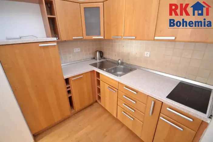 Pronájem bytu 2+kk, Praha - Smíchov, Karla Engliše, 50 m2