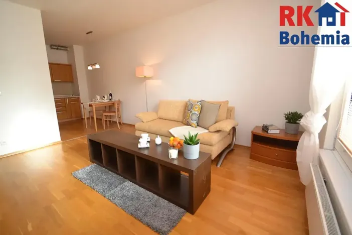 Pronájem bytu 2+kk, Praha - Smíchov, Karla Engliše, 50 m2