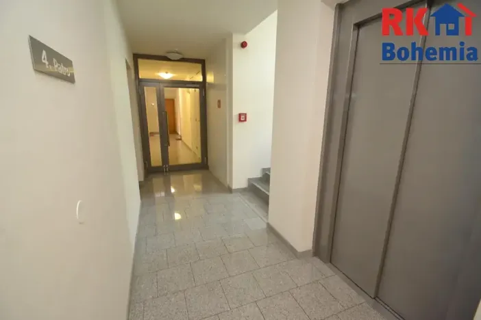 Pronájem bytu 2+kk, Praha - Smíchov, Karla Engliše, 50 m2
