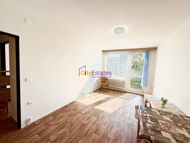 Prodej bytu 2+kk, Praha - Kobylisy, Chabařovická, 45 m2