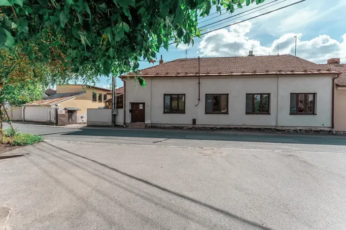 Prodej činžovního domu, Zbýšov, Na drahách, 360 m2