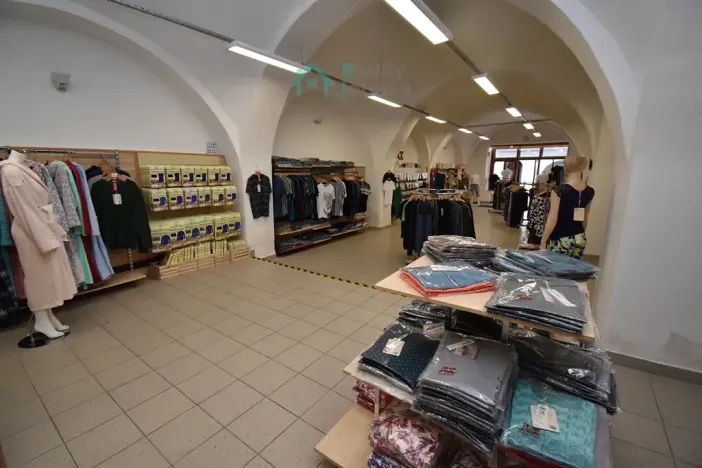Pronájem obchodního prostoru, Chrudim, Štěpánkova, 120 m2