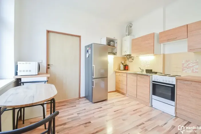 Prodej bytu 2+1, Olomouc, Dolní náměstí, 52 m2