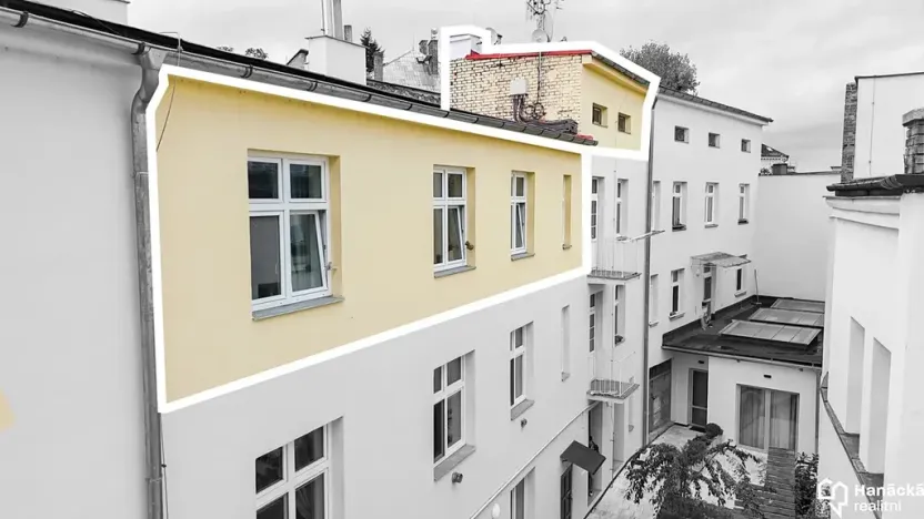 Prodej bytu 2+1, Olomouc, Dolní náměstí, 52 m2