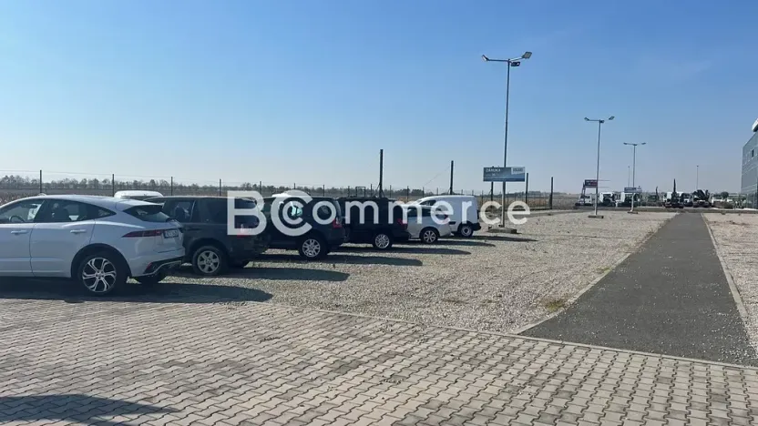 Pronájem obchodního prostoru, Pohořelice, 3700 m2