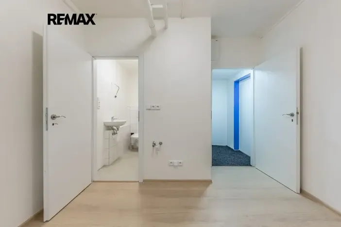 Prodej bytu 2+kk, Praha - Střížkov, Děčínská, 45 m2