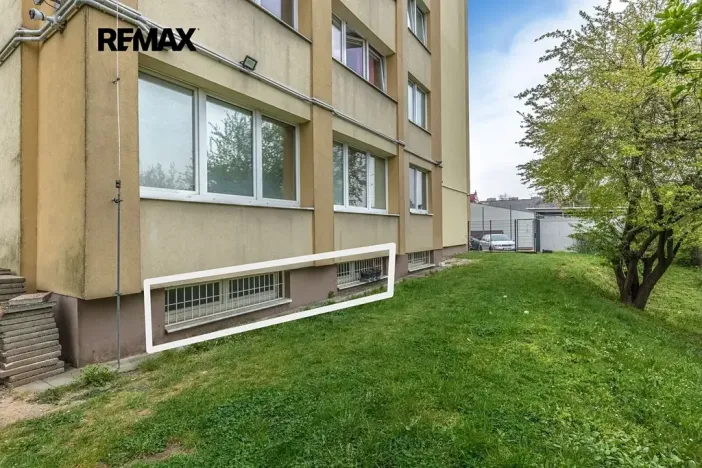 Prodej bytu 1+kk, Praha - Střížkov, Děčínská, 23 m2