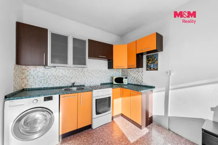 Prodej bytu 1+kk, Ústí nad Labem - Bukov, Dukelských hrdinů, 30 m2