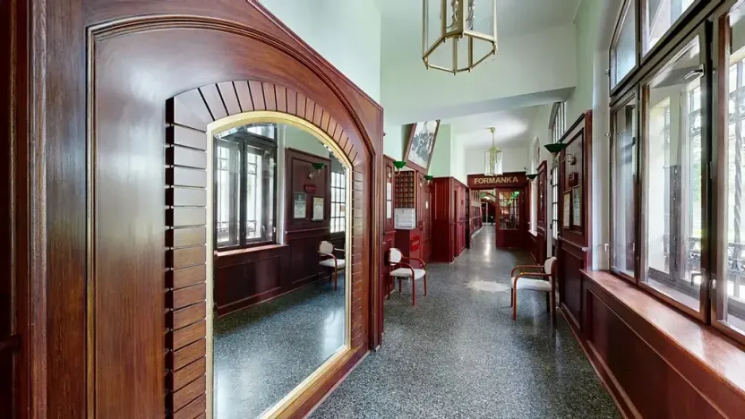 Dražba restaurace, Praha - Holešovice, Jankovcova, 1096 m2