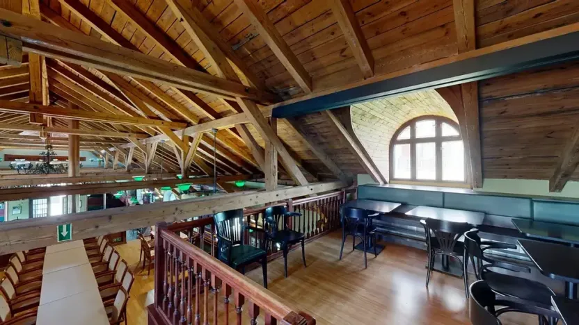 Dražba restaurace, Praha - Holešovice, Jankovcova, 1096 m2