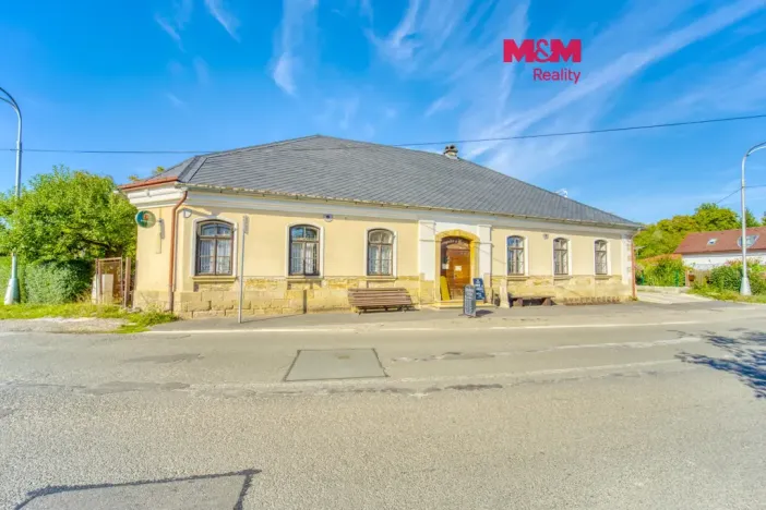 Prodej obchodního prostoru, Hradec Králové - Svinary, Podhůrská, 633 m2