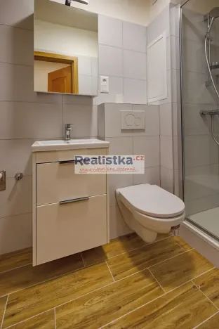 Pronájem bytu 3+1, Plzeň, Pod Záhorskem, 77 m2