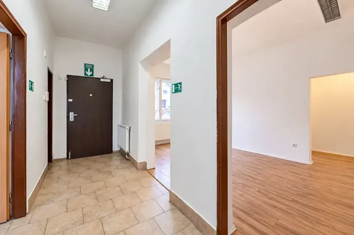 Prodej činžovního domu, Praha - Libeň, Davídkova, 558 m2