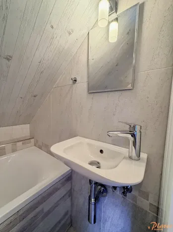 Pronájem bytu 2+1, Holubice, V Průhonu, 50 m2