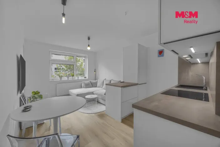 Prodej bytu 4+kk, Praha - Uhříněves, Jindřicha Bubeníčka, 76 m2