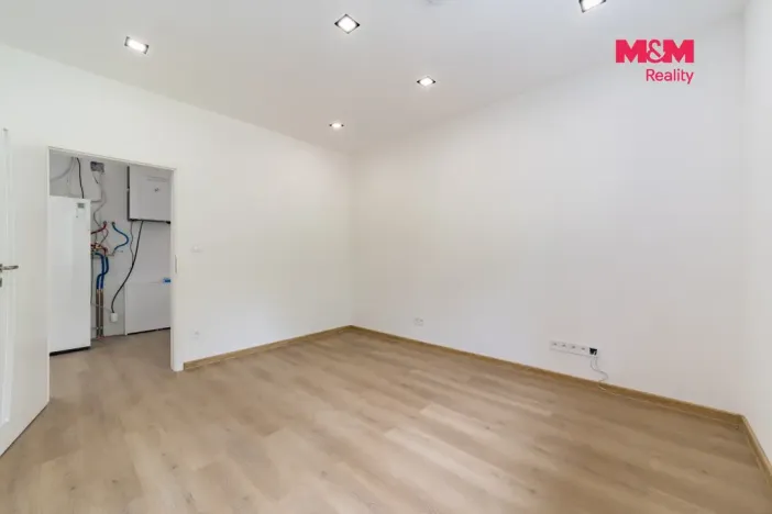Prodej rodinného domu, Dasnice, 77 m2
