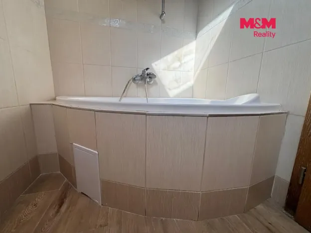 Pronájem bytu 3+kk, Klatovy - Klatovy II, 75 m2