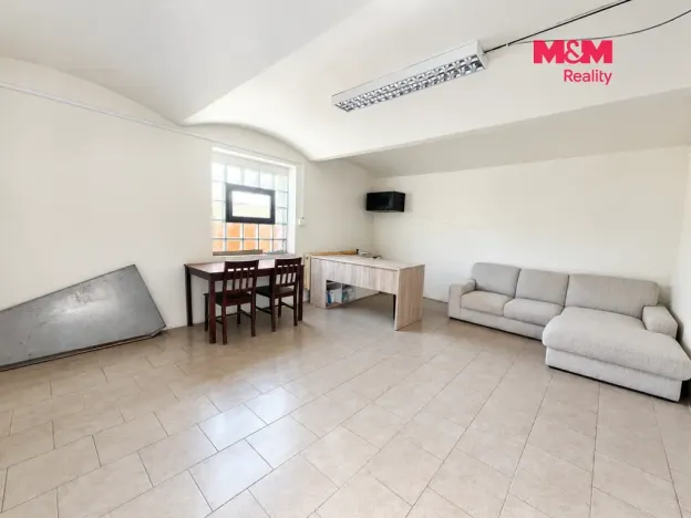 Pronájem výrobních prostor, Neratovice, Mánesova, 235 m2