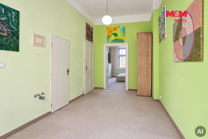 Prodej bytu 1+1, Karlovy Vary, Západní, 41 m2