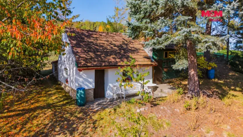 Prodej pozemku pro bydlení, Zlatá Koruna - Plešovice, 1647 m2
