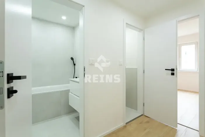 Prodej bytu 3+kk, Praha - Strašnice, Štěchovická, 70 m2
