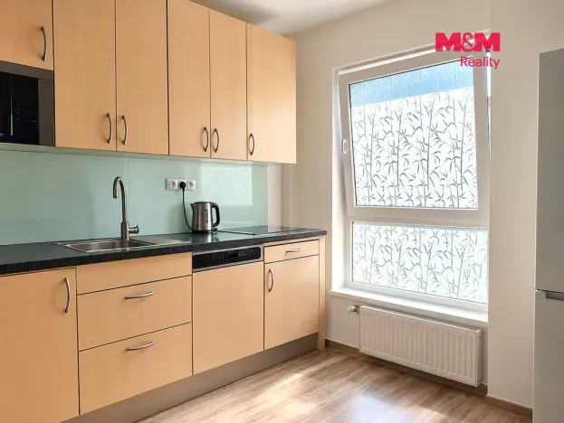 Pronájem bytu 3+kk, Čelákovice, náměstí 5. května, 84 m2
