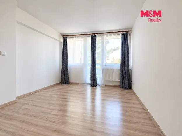 Pronájem bytu 3+kk, Čelákovice, náměstí 5. května, 84 m2