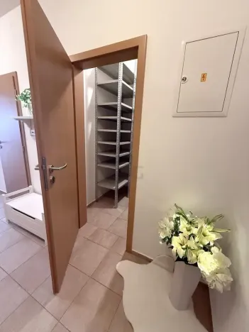 Prodej bytu 2+kk, Brno - Žebětín, Novodvorská, 53 m2