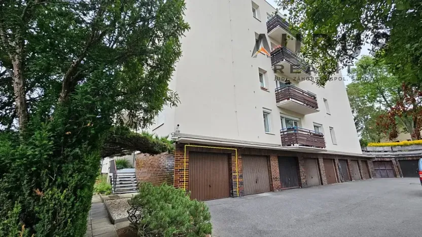 Pronájem bytu 4+1, Praha - Břevnov, Na Petřinách, 105 m2