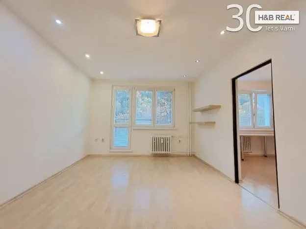 Pronájem bytu 2+1, Vsetín, Jasenická, 52 m2