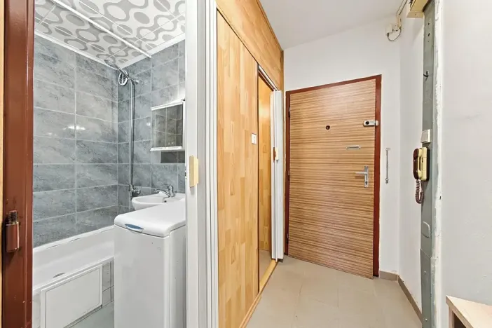 Prodej bytu 1+kk, Ústí nad Labem, Vinařská, 32 m2
