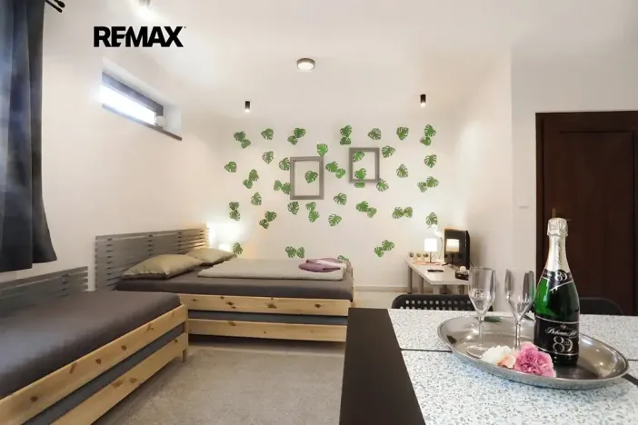 Prodej obchodního prostoru, Veselí nad Moravou, Národních mučedníků, 291 m2