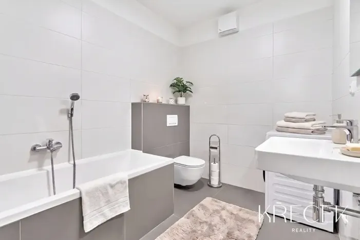 Prodej bytu 1+kk, Třebíč, Tomáše Bati, 44 m2