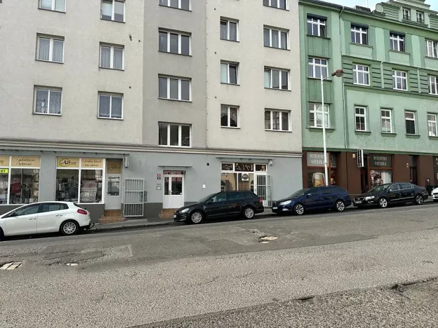 Pronájem komerční nemovitosti, Děčín, Prokopa Holého, 72 m2