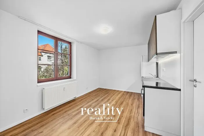 Pronájem bytu 2+kk, Znojmo, Dolní Česká, 50 m2