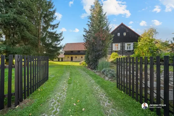 Prodej rodinného domu, Střevač, 226 m2