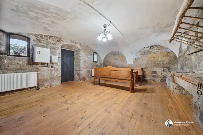 Prodej rodinného domu, Střevač, 226 m2