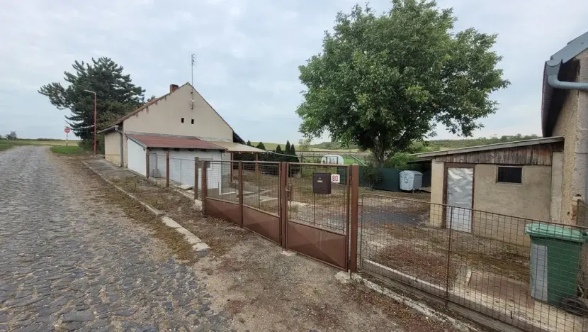 Prodej rodinného domu, Žabovřesky nad Ohří, Ke dráze, 80 m2
