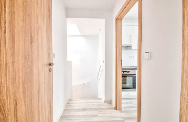 Pronájem bytu 2+kk, Olomouc, Pavelčákova, 45 m2