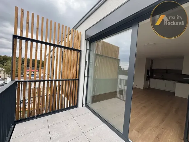 Pronájem bytu 2+kk, Kladno, Engerth, 59 m2