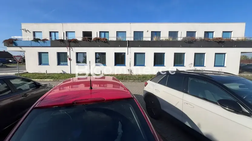 Pronájem skladu, Šlapanice, 4600 m2