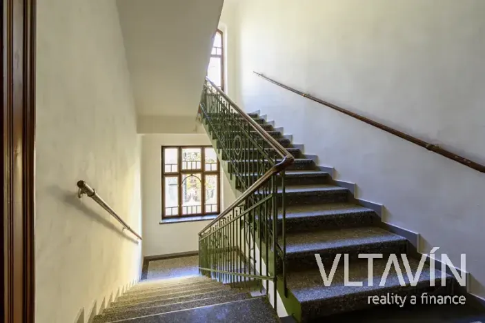 Pronájem bytu 2+kk, Praha - Bubeneč, U studánky, 57 m2