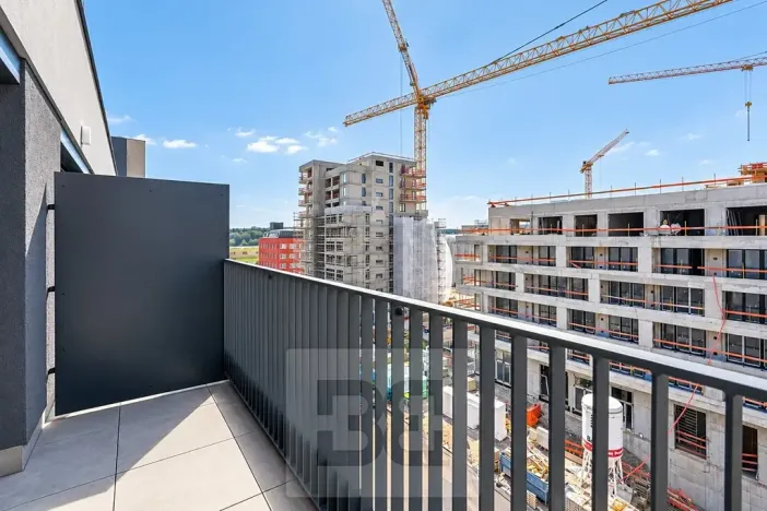 Pronájem bytu 1+kk, Praha - Hloubětín, Poděbradská, 32 m2