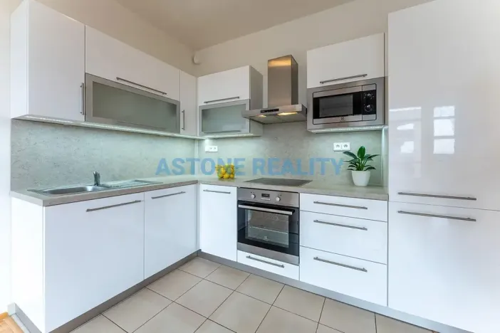 Pronájem bytu 1+kk, Praha - Zličín, Míšovická, 42 m2