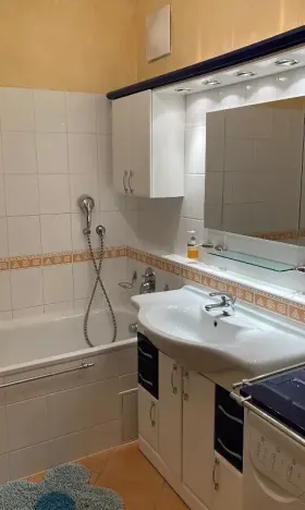 Pronájem bytu 2+kk, Praha - Strašnice, Názovská, 68 m2