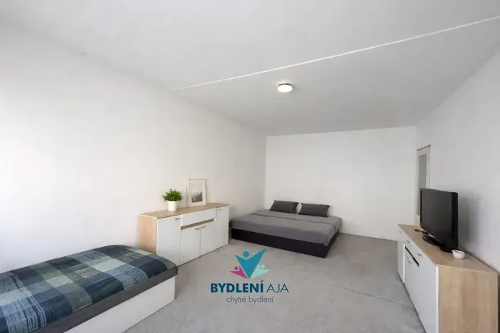 Prodej bytu 2+1, Krupka, Karla Čapka, 62 m2